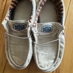 Hey Dude Beige Casual Loafers